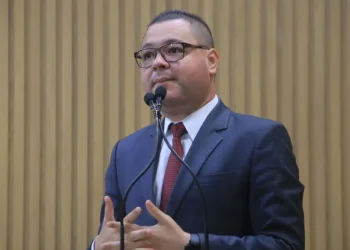 “Vamos lembrar do que aconteceu”, diz Eduardo Lima sobre o PT. Vereador relembrou casos de escândalos de corrupção