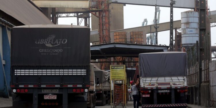 ANTT reduz valores de frete rodoviário após nova queda no diesel