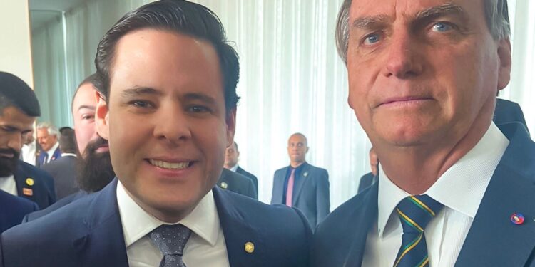 Bolsonaro convoca Rodrigo e outros deputados federais