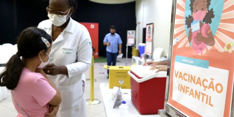 Prefeitura de Aracaju alerta para imunização de crianças de 3 e 4 anos