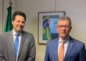 Deputado e Senador eleito Laércio Oliveira discute pautas desenvolvimentistas com ministro das Minas e Energia