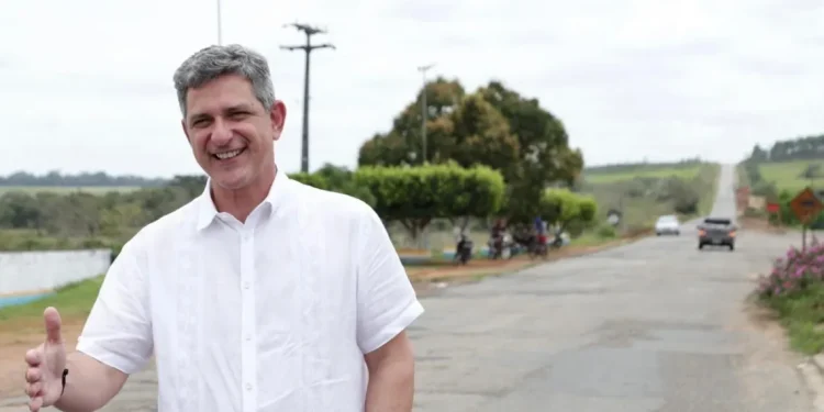 Rogério vai duplicar rodovias, incentivar polo industrial e construir casas