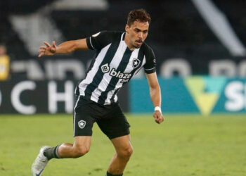 “Mas minha experiência…”; Luís Castro é sincero e indica que o Botafogo deverá perder um destaque na reta final do Brasileirão