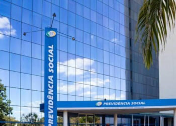 13° salário: Veja quem vai receber o benefício do INSS