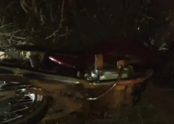 Colisão envolvendo duas motocicletas na Rodovia SE-240 deixa jovem morto e duas pessoas feridas em Ribeirópolis