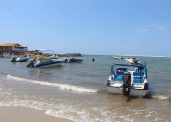 Prefeitura de Estância inicia projeto executivo para implantação da sinalização náutica na área da Praia do Saco