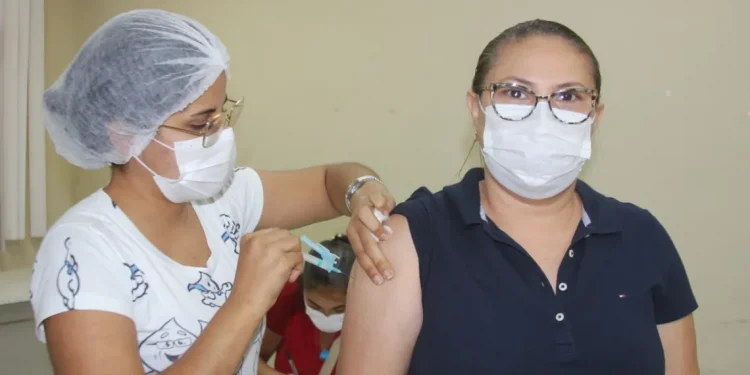 Socorro realiza ação de vacinação itinerante em fórum no município