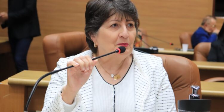 Varíola dos macacos: Maria Mendonça cobra iniciativas para conter aumento de casos em Sergipe