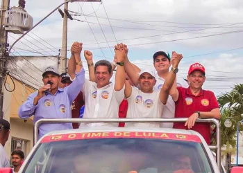 Rogério percorre municípios do Agreste sergipano com Valmir