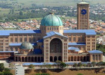 Homenagens à Nossa Senhora Aparecida voltam a ser presenciais