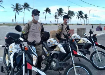 Trânsito parcialmente bloqueado na Orla da Atalaia nesta quarta