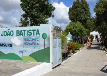 Emsurb alinha ações para o Dia de Finados