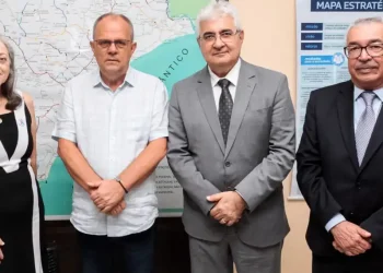Governador recebe lista tríplice com candidatos ao cargo de Procurador-Geral de Justiça do Ministério Público