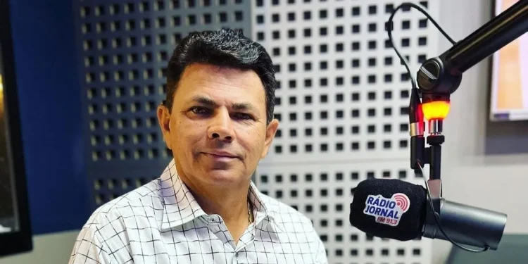 Francisquinho diz que o tempo mostrará que sua opção por Rogério no segundo turno foi acertada