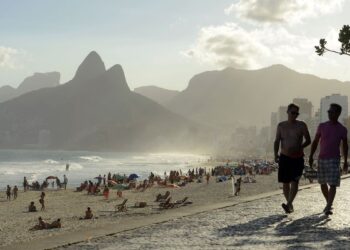 Brasil registra maior gasto de turistas estrangeiros desde 2016