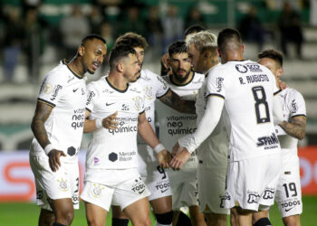 Corinthians empata com o lanterna Juventude e vê vaga no G4 ameaçada