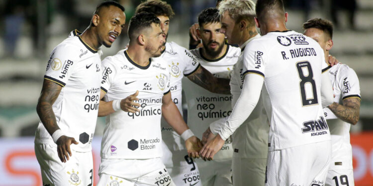 Corinthians empata com o lanterna Juventude e vê vaga no G4 ameaçada