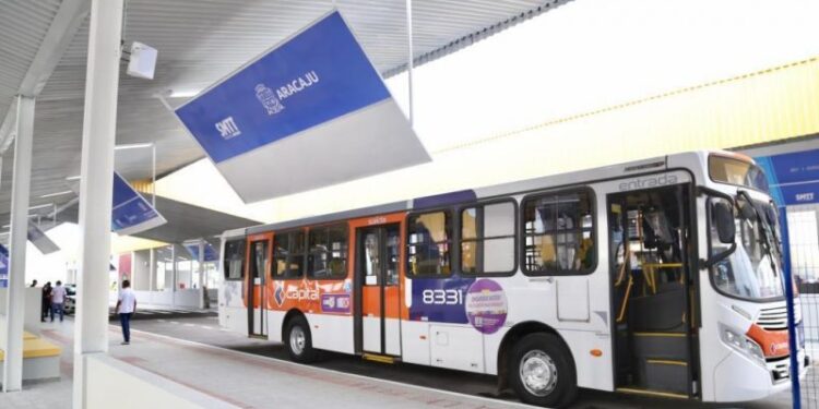 Frota de ônibus será reforçada e terá passagem gratuita em Aracaju no 2º turno das eleições