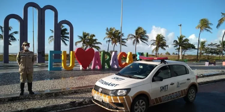 Trânsito na Orla da Atalaia será parcialmente bloqueado neste sábado