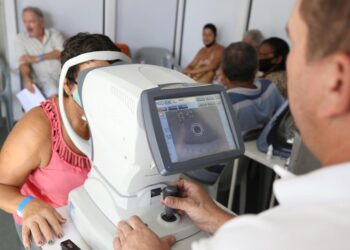 Com programa Ver a Vida, Prefeitura cuida da saúde ocular da população aracajuana