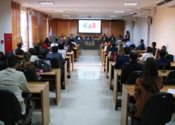 Cerca de cem novos advogados são empossados em Comissões da OAB Sergipe