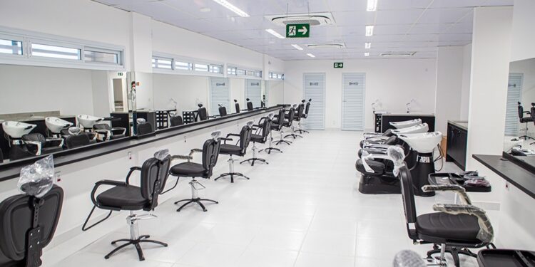 Unidade Senac de Nossa Senhora da Glória comemora um ano conectando profissionais ao mercado de trabalho