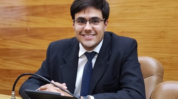 TSE reverte cassação de deputado estadual Talysson Barbosa