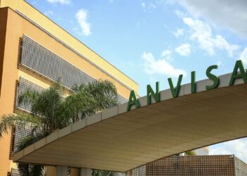 Anvisa aprova venda de Paxlovid para tratar Covid-19