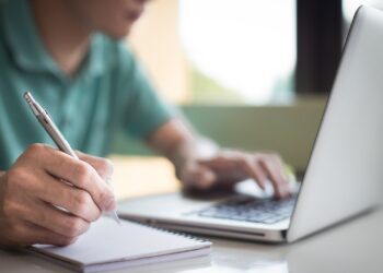 EAD não para de crescer, já são mais de 2 milhões de alunos na modalidade