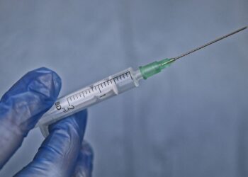 UFMG seleciona voluntários para teste de nova vacina contra a covid-19