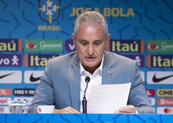 Veja onde os 26 convocados de Tite estrearam como profissionais