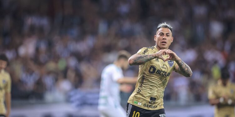 Galo triunfa para manter vivo o sonho de vaga direta à Libertadores