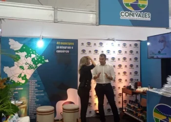 CONIVALES avalia participação no 8º Congresso Norte-Nordeste de Secretarias Municipais de Saúde, em Aracaju