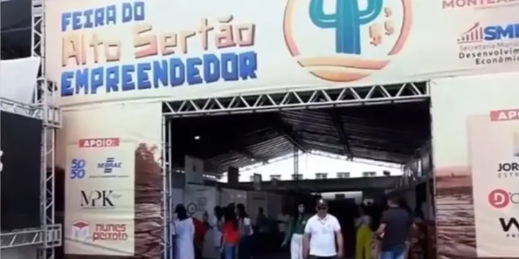 Feira do Alto Sertão Empreendedor acontece em Monte Alegre