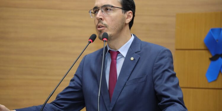 Georgeo Passos relata falta de abastecimento de água em várias cidades