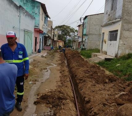 SAAE de Estância avança na implantação da rede de distribuição de água do Loteamento Mariazinha