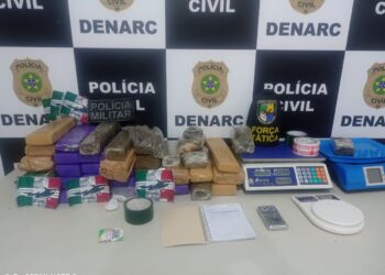 PM flagra homem com quase 28 kg de maconha em condomínio na Grande Aracaju