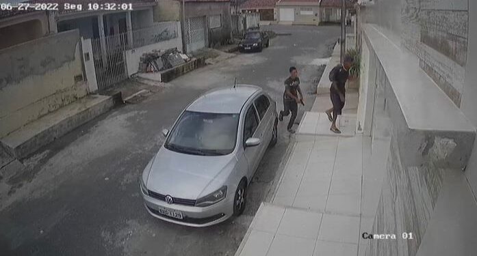 Polícia Civil prende investigado por roubo de veículo praticado em Socorro