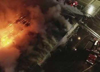 Incêndio em boate na Rússia mata 13 pessoas