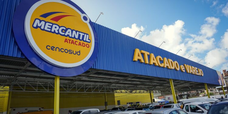 Com R$ 2,4 bilhões em receita líquida no terceiro trimestre, Cencosud Brasil fortalece sua operação de cash & carry