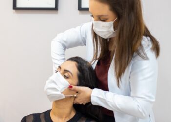 SES emite alerta epidemiológico por causa do aumento dos casos de Covid-19