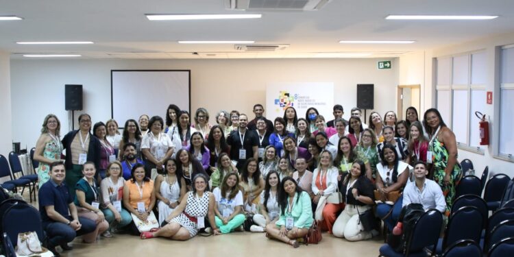 Congressistas do evento de Secretarias Municipais de Saúde aproveitam oficinas realizadas nesta sexta