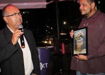 Prefeitura de Itaporanga D’Ajuda recebe prêmio excelência na educação