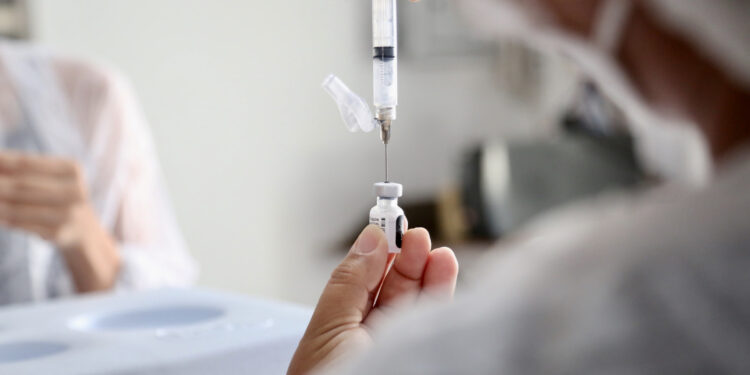 A gestão da saúde pública em São Cristóvão está preocupada com a falta de vacina para COVID-19