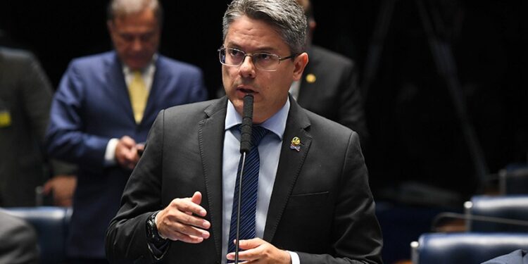 Senador Alessandro participa da COP27 no Egito