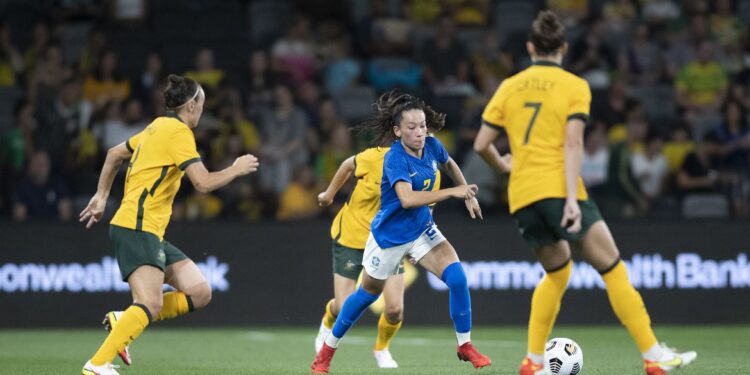 Pia Sundhage convoca seleção feminina para amistosos contra Canadá