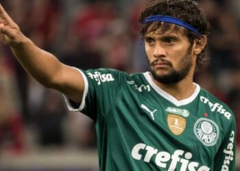 Palmeiras vira em despedida de Scarpa e entrega da taça de campeão emociona: “Acabou da melhor forma”