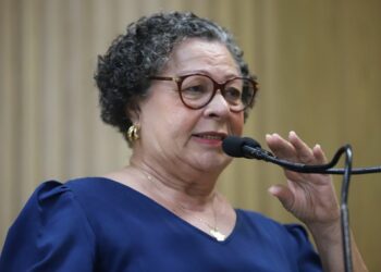 Professora Ângela Melo propõe cancelamento do título de cidadania aracajuana do ministro da Saúde