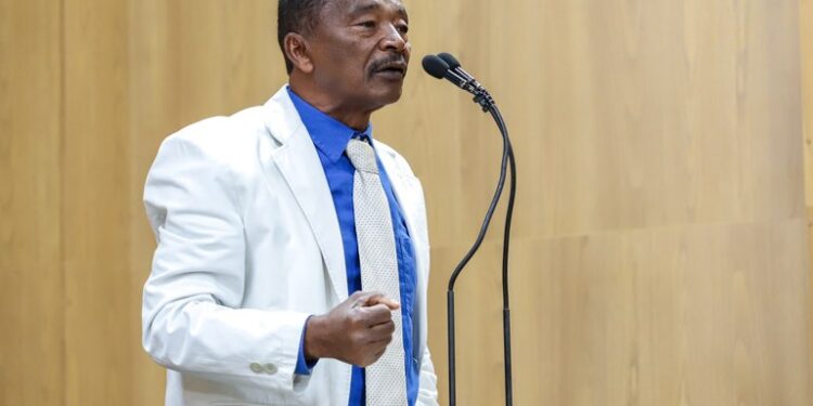 Dr. Manuel Marcos destaca lei de sua autoria no Dia Mundial do Diabetes