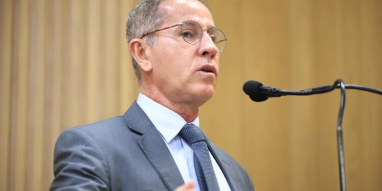 Nitinho aponta problemas em rodovia